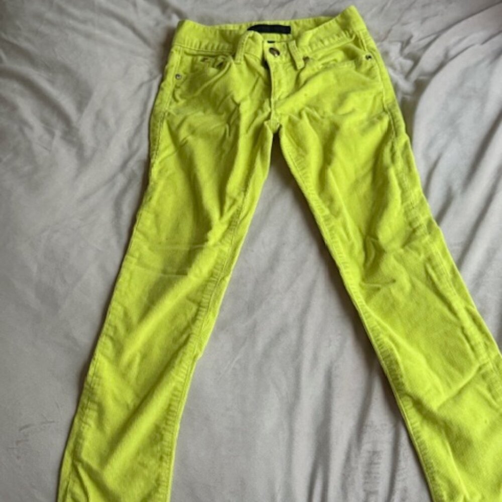 Juicy Couture Girls Corduroy Skinny Pants – Size 6 – Neon Yellow
